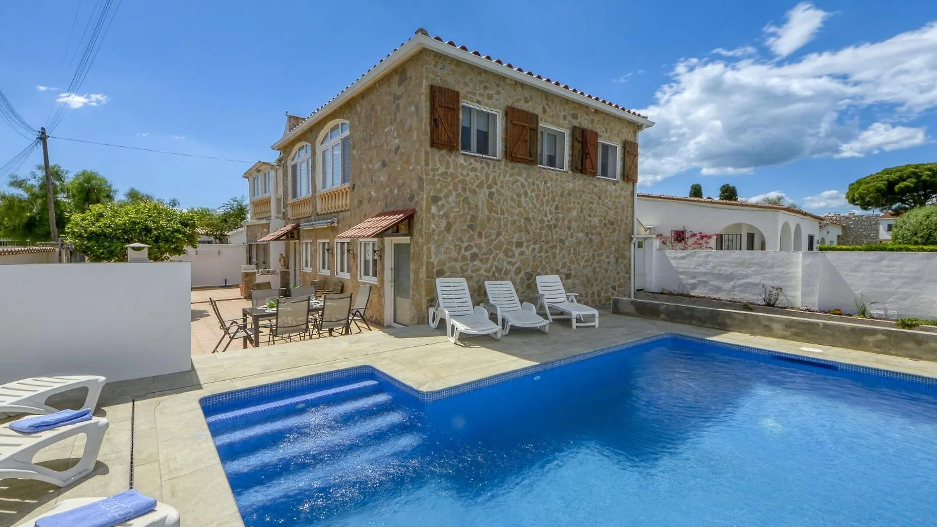 Holiday Home Chavicoto By Interhome Empuriabrava